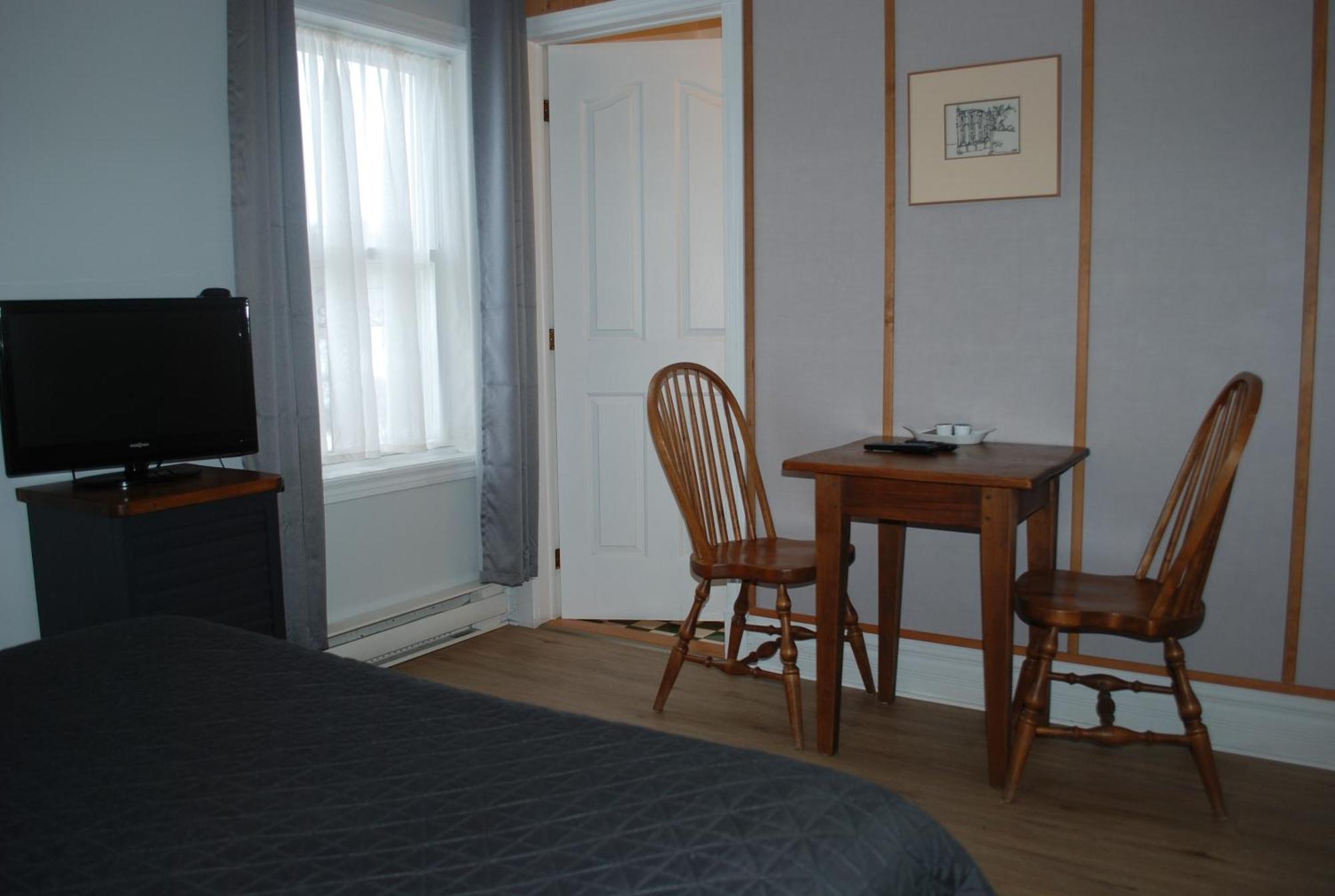Auberge Knowlton Lac-Brome Exterior photo