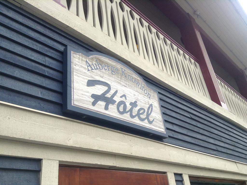 Auberge Knowlton Lac-Brome Exterior photo
